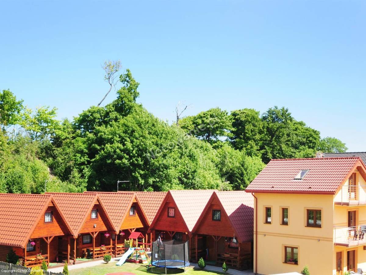 Domki Letniskowe Neptun Chłopy Exterior foto